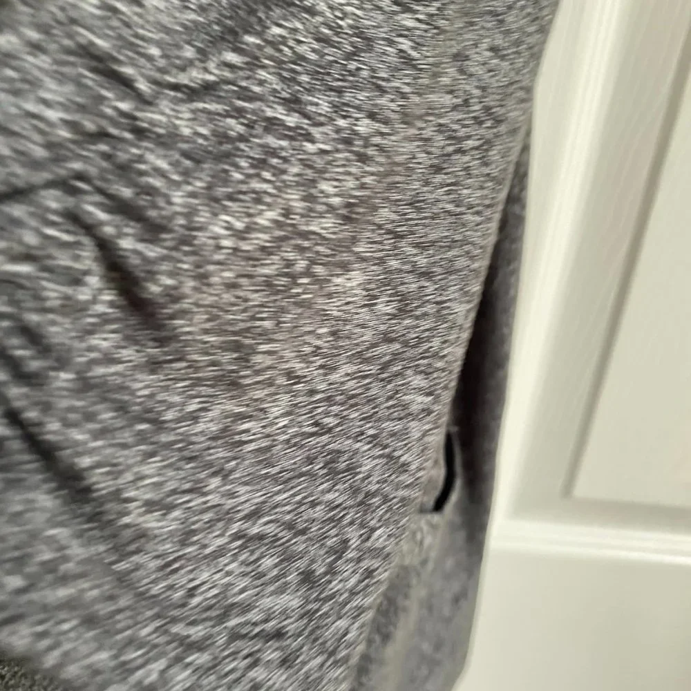 Structured Sweater - Picture 3 of 5